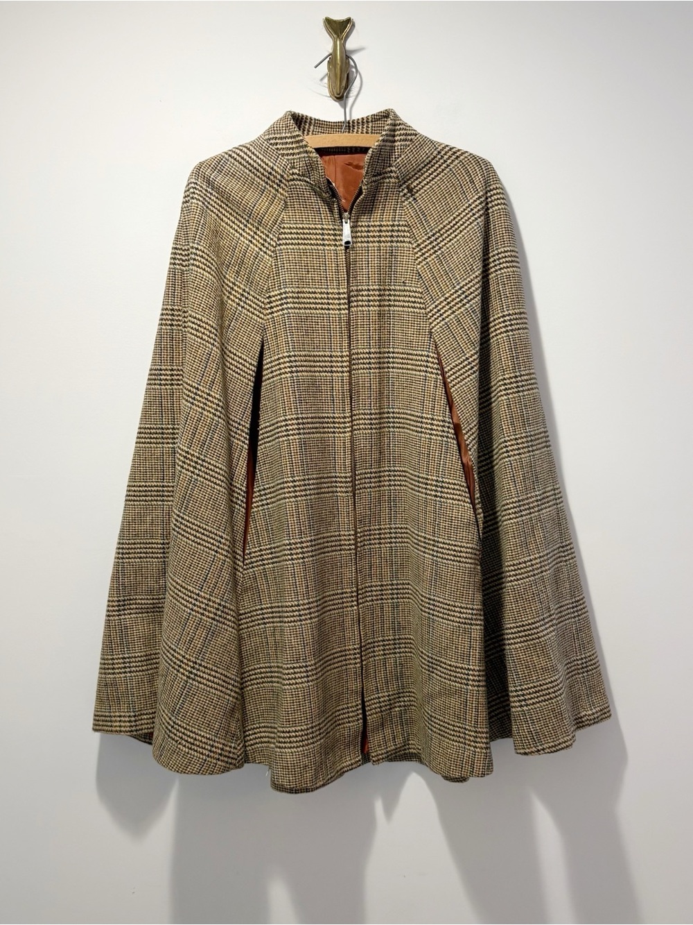Queen of Capes Country Place Wool Glen Plaid Cape Poncho One Size Houndstooth
